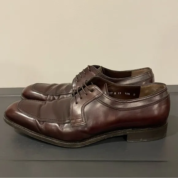 SALVATORE FERRAGAMO Men's Lanier Lace-Up Derby Shoes - Brown Size 10.5