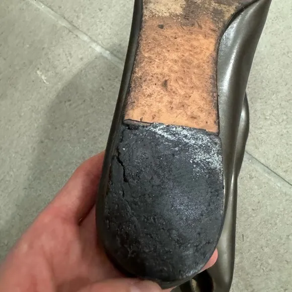 Salvatore Ferragamo Metallic Brown Leather Flats