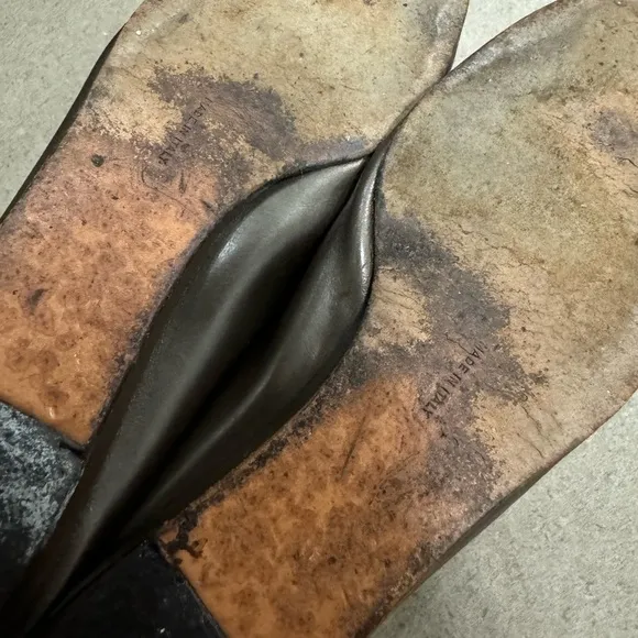 Salvatore Ferragamo Metallic Brown Leather Flats