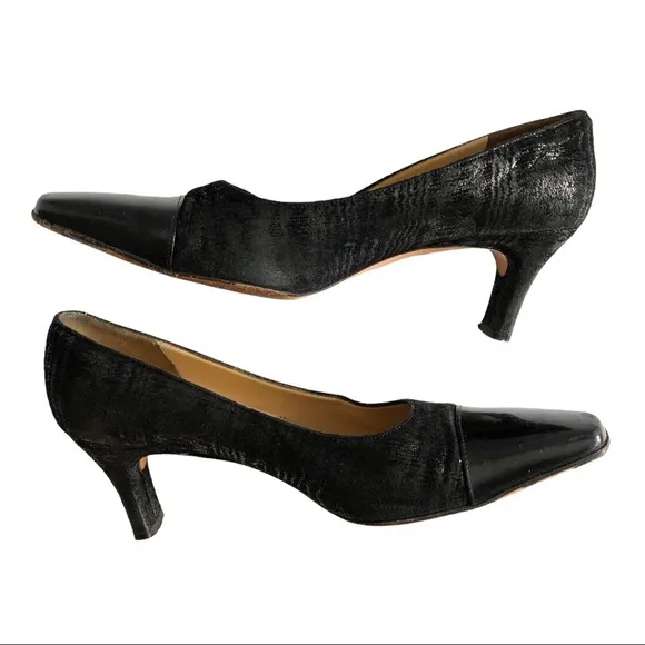 SALVATORE FERRAGAMO Suede Patent Cap Toe Pumps Size 7.5