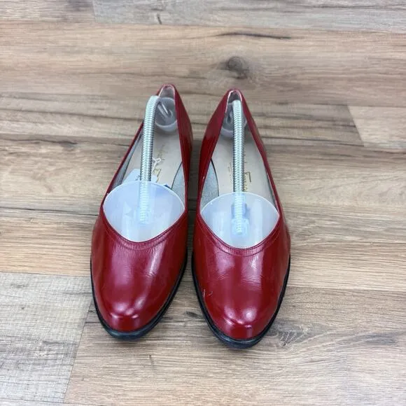 Salvatore Ferragamo Women Flats size 7 Red Patent Leather and Leather B64