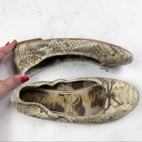 [Sam Edelman] Classic Tan Flats