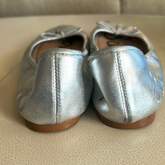Sam Edelman Felicia silver ballet flats, size 9