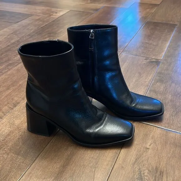 Sam Edelman WINNIE BOOTIE US 6.5