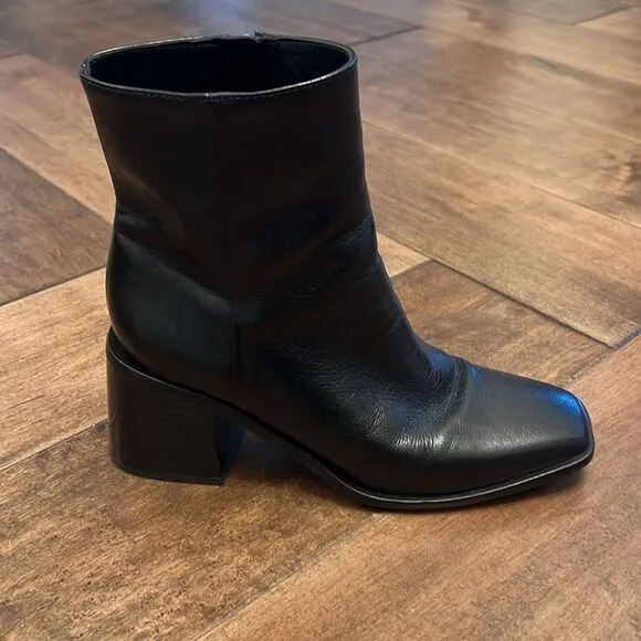 Sam Edelman WINNIE BOOTIE US 6.5