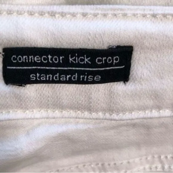 Sanctuary Connector Kick Crop Jeans NWT Size 32