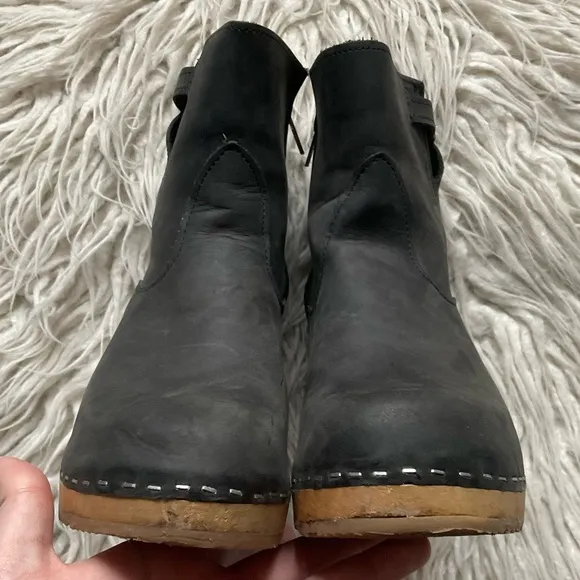 Sandgrens Black Nubuck Leather Wooden Clog Ankle Heeled Boots Size 40