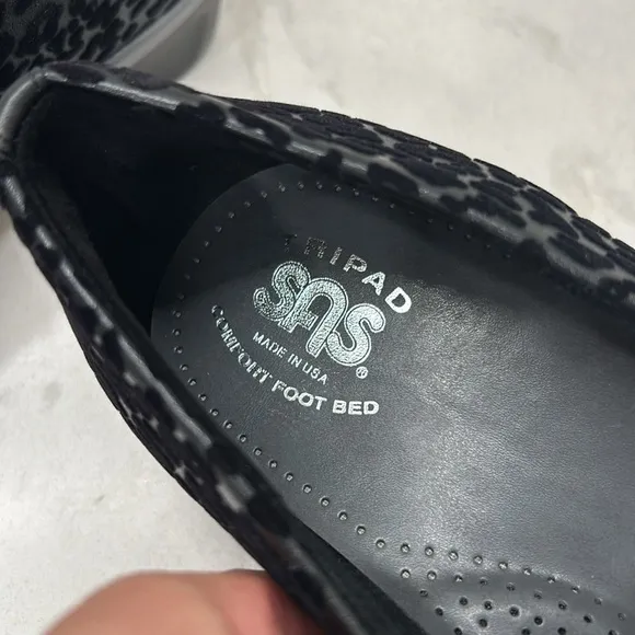 SAS Bliss Wedge Velvet Black Leopard Print Slip-On Shoes 9W