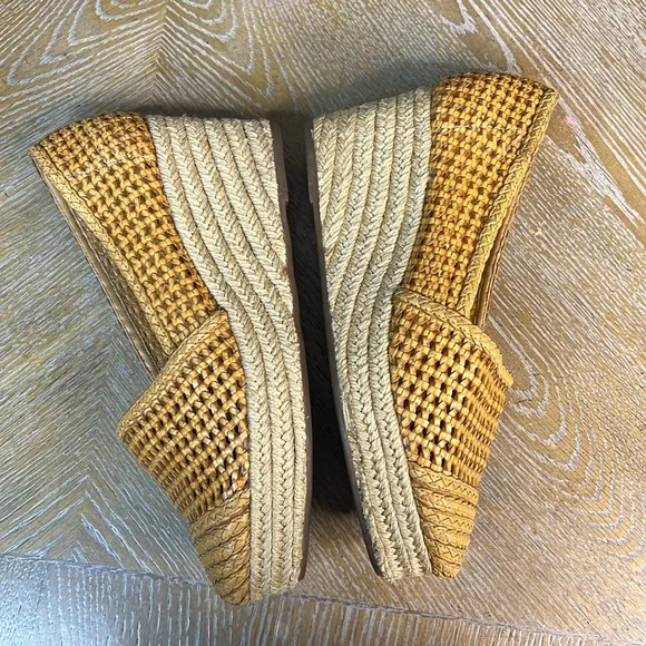 SCHUTZ Woven Espadrille Wedge Shoes 11