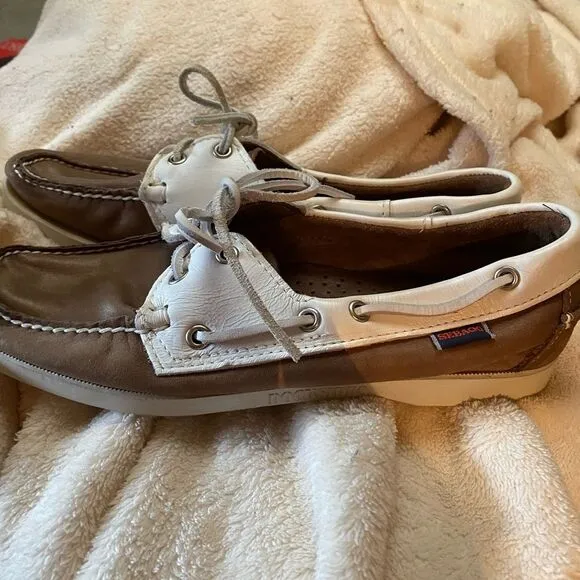 Sebago Women's Spinnaker Boat Shoe (Bronze)Size 10