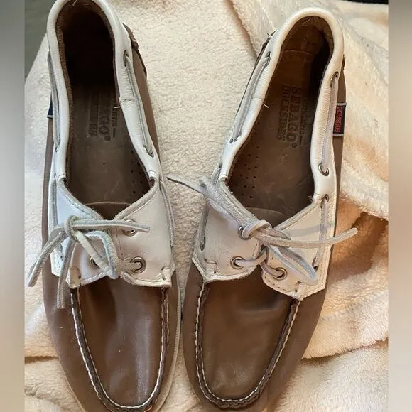 Sebago Women's Spinnaker Boat Shoe (Bronze)Size 10