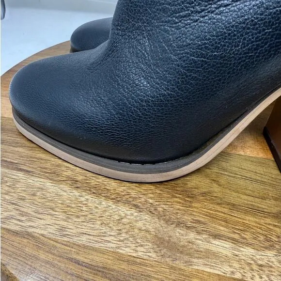 See by Chloe Boots Womens Leather Scalloped Accent Black Leather Size 8 US 39 EU
