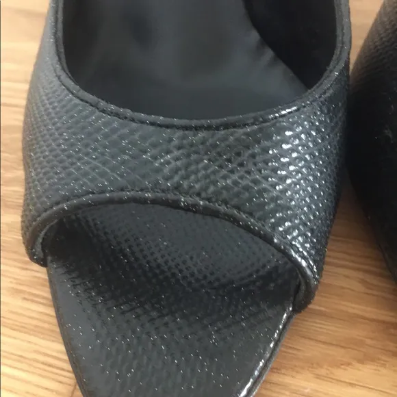Sergio Rossi Black Leather Slingbacks