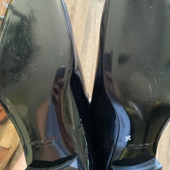 Sergio Rossi glossy patent leather flats