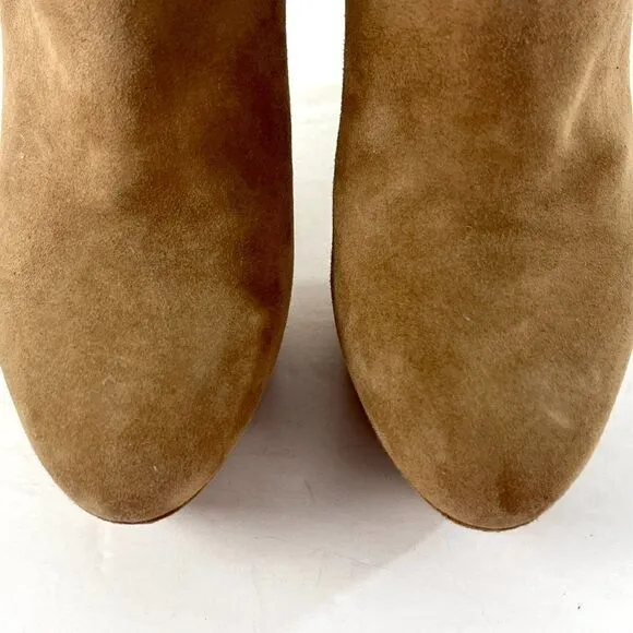 Sergio Rossi Suede Platform Ankle Boots with Stiletto Heels in Beige Size 39.5/9