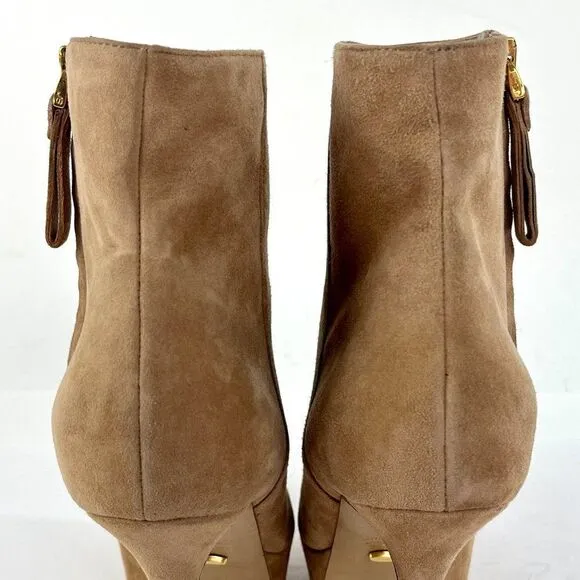Sergio Rossi Suede Platform Ankle Boots with Stiletto Heels in Beige Size 39.5/9
