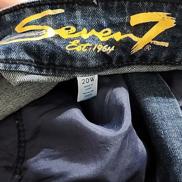 SEVEN7 DARK WASH TOWER STRAIGHT HIGH RISE JEANS PLUS SIZE 20 NEW!