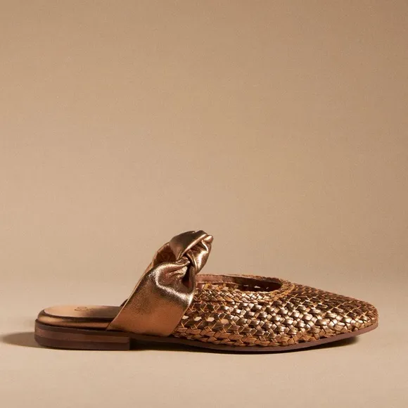 Seychelles Art  Deco Flats /Anthropologie