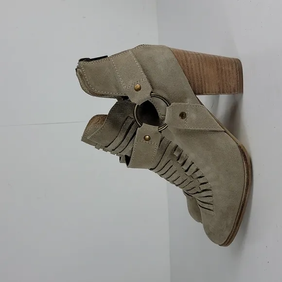 Seychelles Los Angeles Leather Women's Heeled Ankle Boots