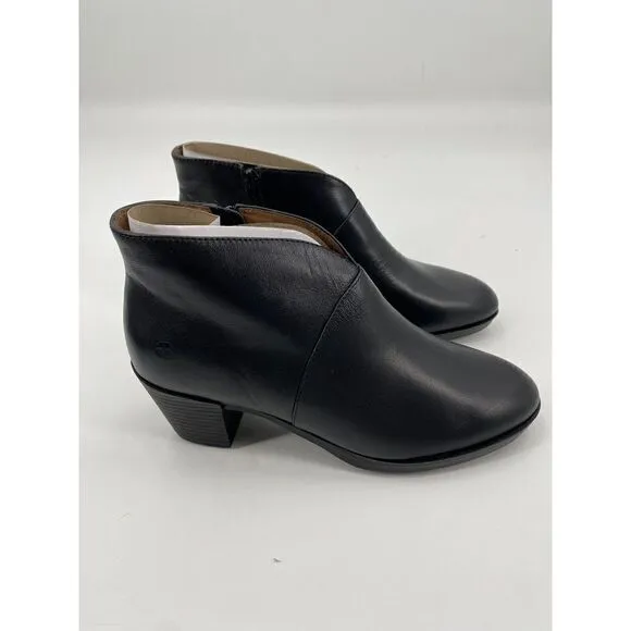 Shoes for Crews Women's Delilah Black Leather Zip Booties Work Shoes Size 8.5