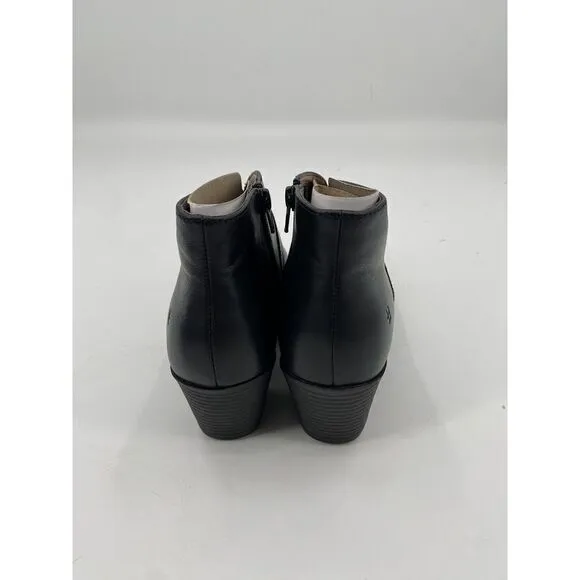 Shoes for Crews Women's Delilah Black Leather Zip Booties Work Shoes Size 8.5