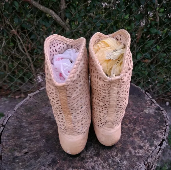 Size 8 Vintage Steve Fleming Western Style Mid Calf Boots