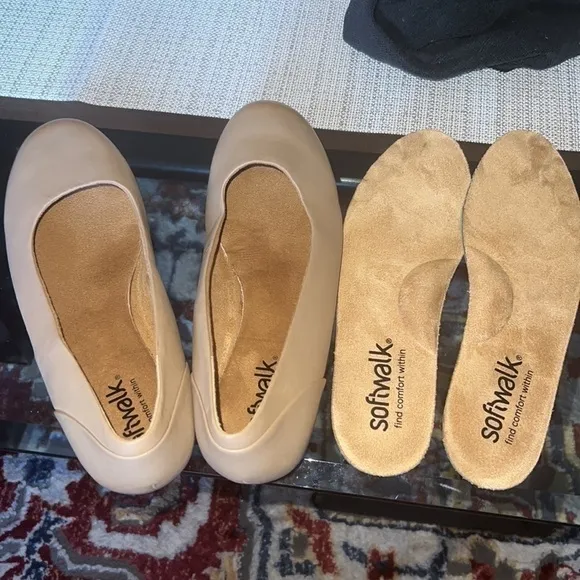 SoftWalk Sonoma Leather Ballet Flats - Women's SIZE 9.5  TAN with extra soles