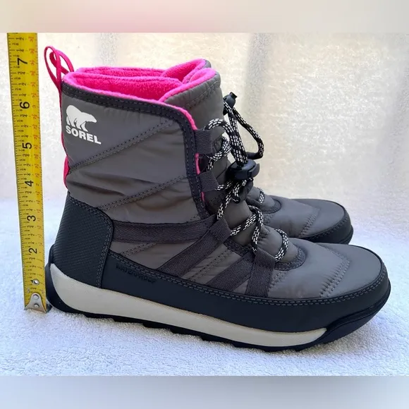 Sorel Girls &quot;Whitney II&quot; Hiker Boots In Waterproof Nylon - Grey/Pink - Sz 5