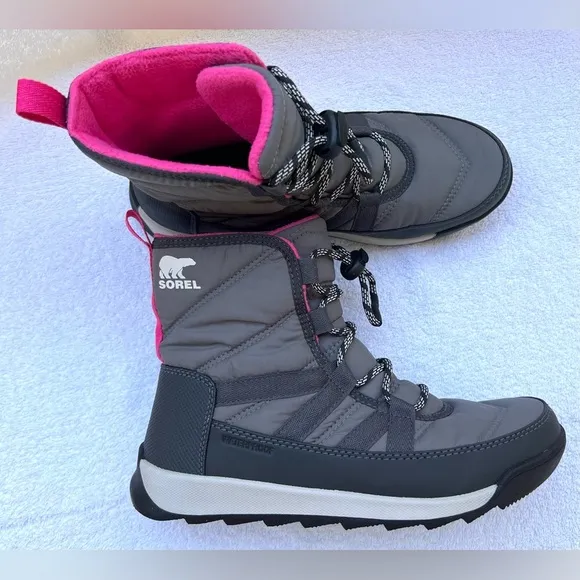 Sorel Girls &quot;Whitney II&quot; Hiker Boots In Waterproof Nylon - Grey/Pink - Sz 5