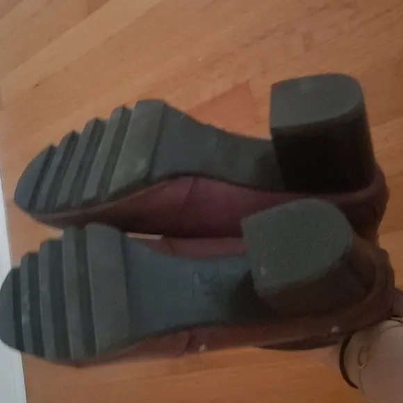 Sorel heeled boots