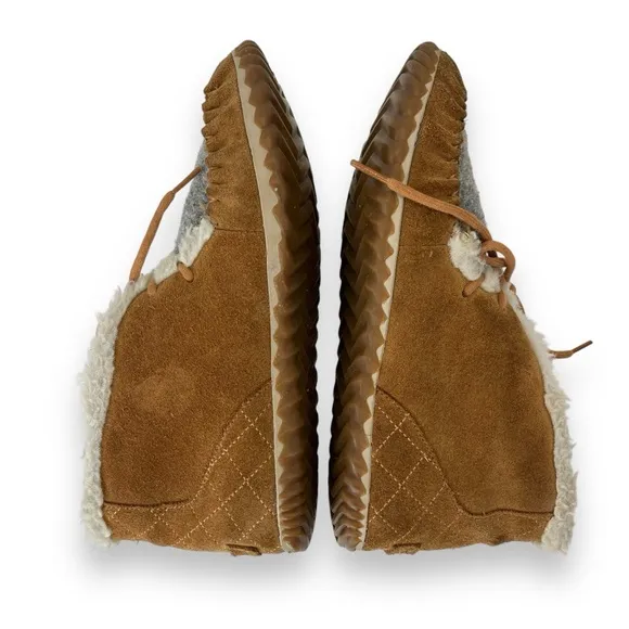Sorel Out N About Tan Suede Leather Grey Felt Slip-On Moccasin Bootie Shoe 9.5