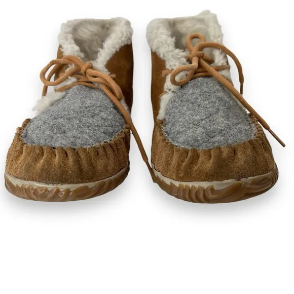 Sorel Out N About Tan Suede Leather Grey Felt Slip-On Moccasin Bootie Shoe 9.5