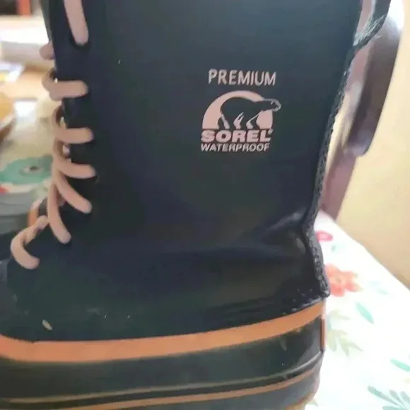 Sorel Winter Boots 1964 Premium NL 1330-010 Black Pink Women's Size 6