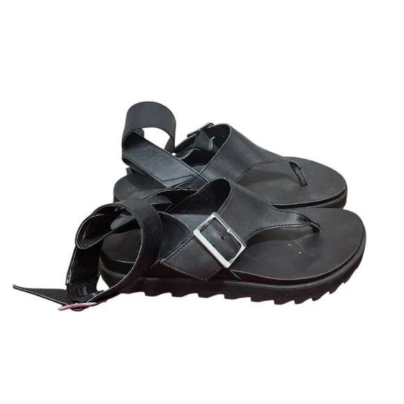 Sorel women’s size 7.5 ROAMING™ T-STRAP SANDALS