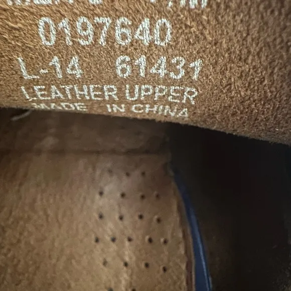 Sperry Authentic 2-Eye Boat Shoe Sahara Leather