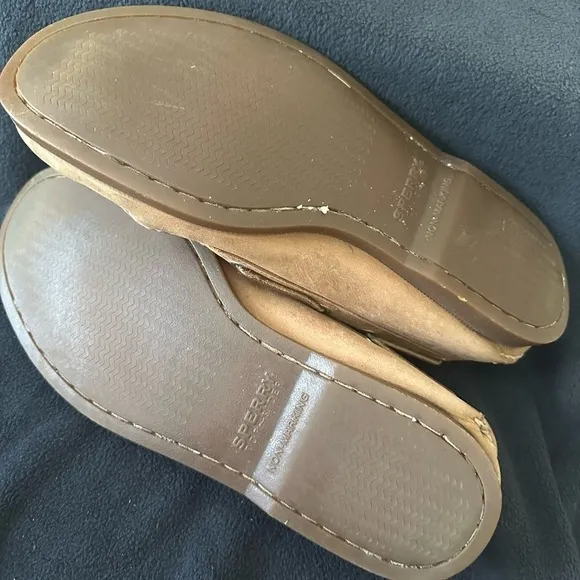Sperry Authentic 2-Eye Boat Shoe Sahara Leather
