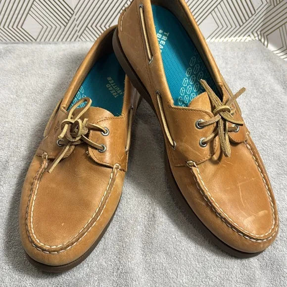 Sperry authentic original boat  Shoe men’s 13 M tan boat shoes leather quality