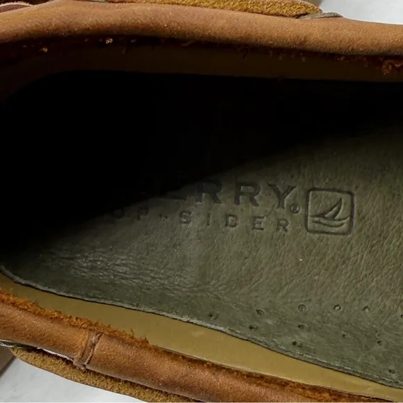 Sperry Brown Suede Boat Shoes Timeless Moccasin Style Size 11 M.
