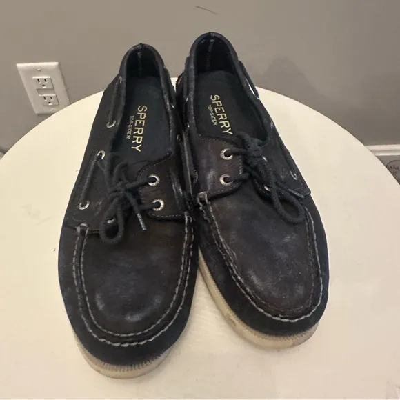 Sperry Distressed Navy Boat Shoes Men’s 11.5