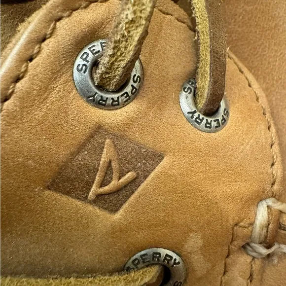 Sperry Gold Cup™ Authentic Original™ Boat Shoe. Medium Beige. Size 8. VGUC