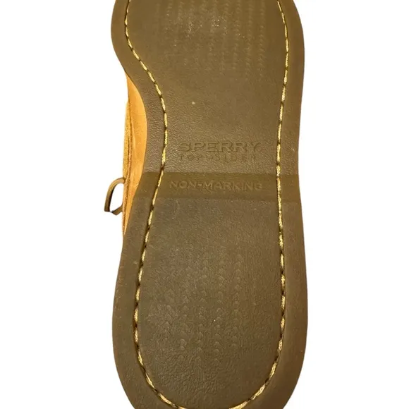 Sperry Gold Cup™ Authentic Original™ Boat Shoe. Medium Beige. Size 8. VGUC