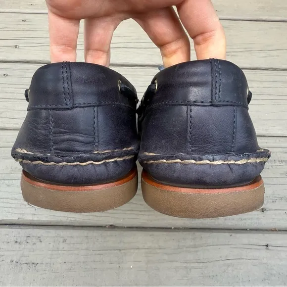 Sperry Gold Cup Original Authentic 2-Eye Boat Shoes in Navy Blue Leather 13 M