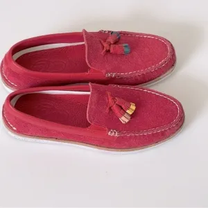 Sperry Suede Leather Boat Loafers Preppy Tassel Red Berry Color 8-8.5 women’s
