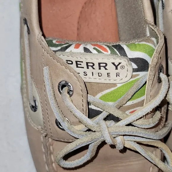 Sperry Top-Sider boat shoes leather upper slip on