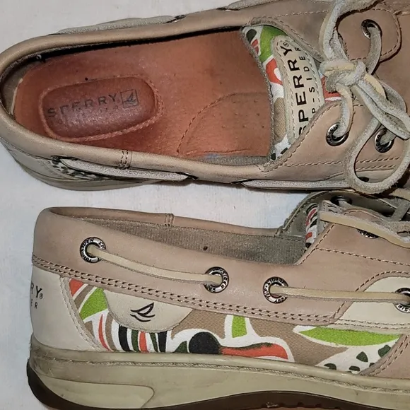 Sperry Top-Sider boat shoes leather upper slip on