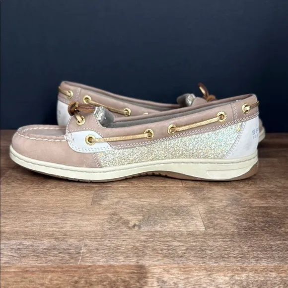 Sperry Women's Tan and Gold Sparkle Boat Shoes Size 7.5
