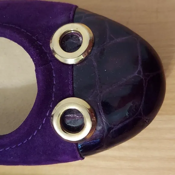 St. John Bolshoi Purple Suede Ballet Style Flats with Leather Cap Toe Size 9