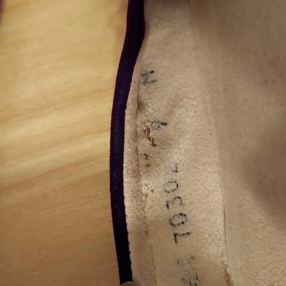 St. John Bolshoi Purple Suede Ballet Style Flats with Leather Cap Toe Size 9