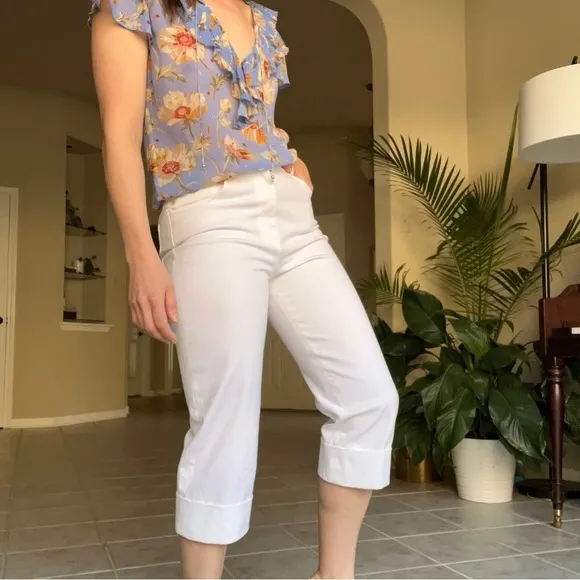 St. John Sport - White Cropped Cuffed Straight Leg Stretch Denim Capri Jeans