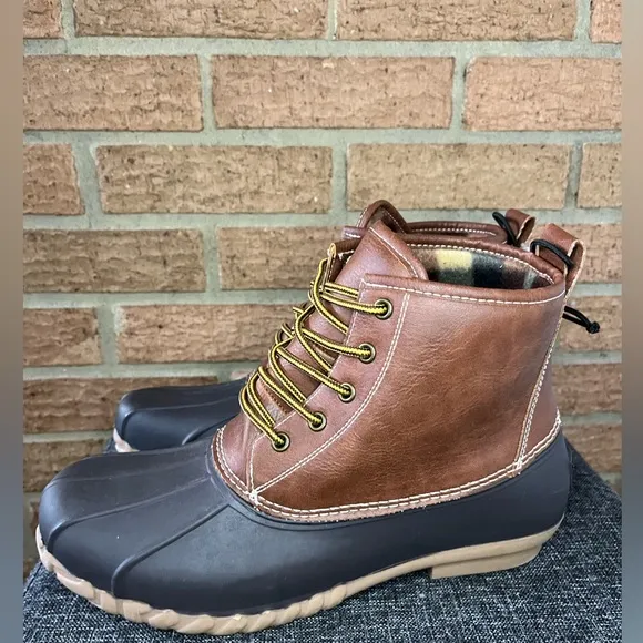 🌻St. John's Bay Mens Hanover Water-Resistant Flat Heel Lace Up Duck Boots…NWT